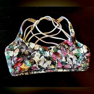 Lululemon Sports Bra. Women’s size 6.